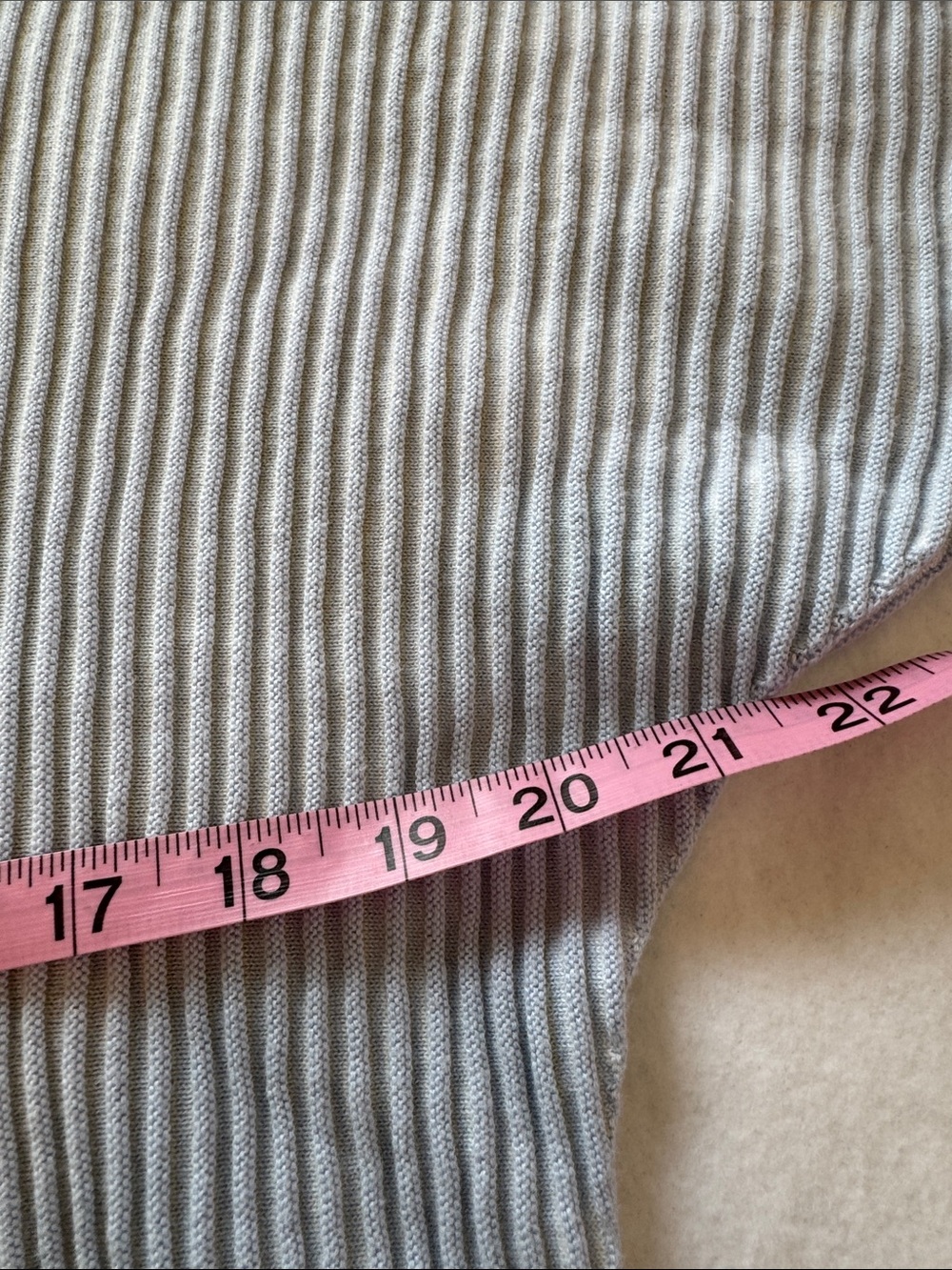 UNIQLO 100% Cotton Ribbed Sweater Tee Powder Blue V-Neck Size M - Picture 5 of 8